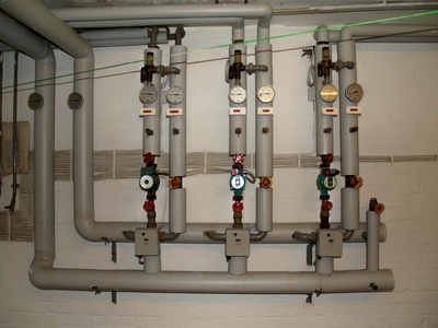 bergisch-gladbach-heizung-bad-warmwasser-solar-haustechnik-technik-sanitaer-meister-firma-installation-service-montage